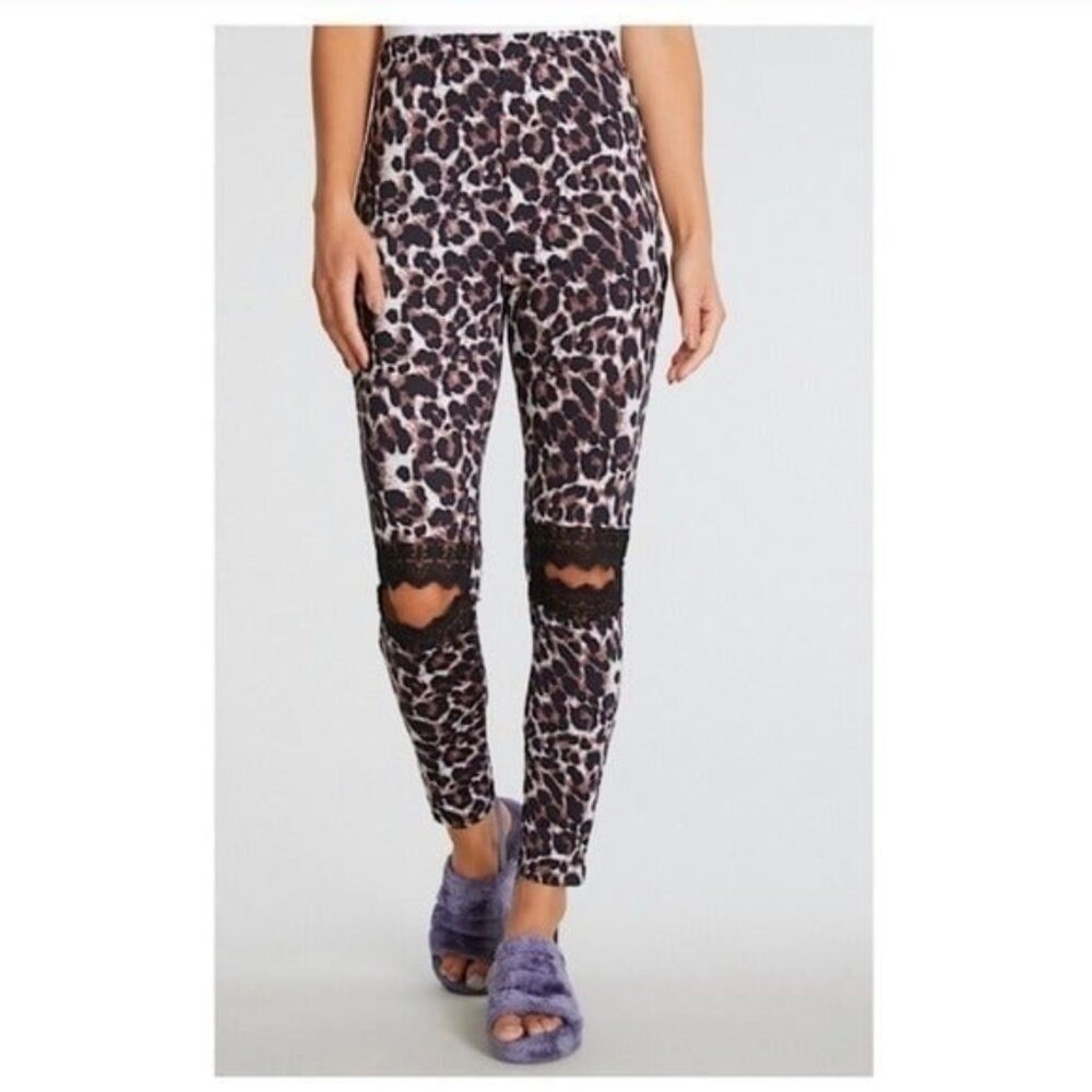 ✨LEOPARD LEGGINGS OPEN KNEE W/ LACE DETAIL-NEW - Picture 3 of 4